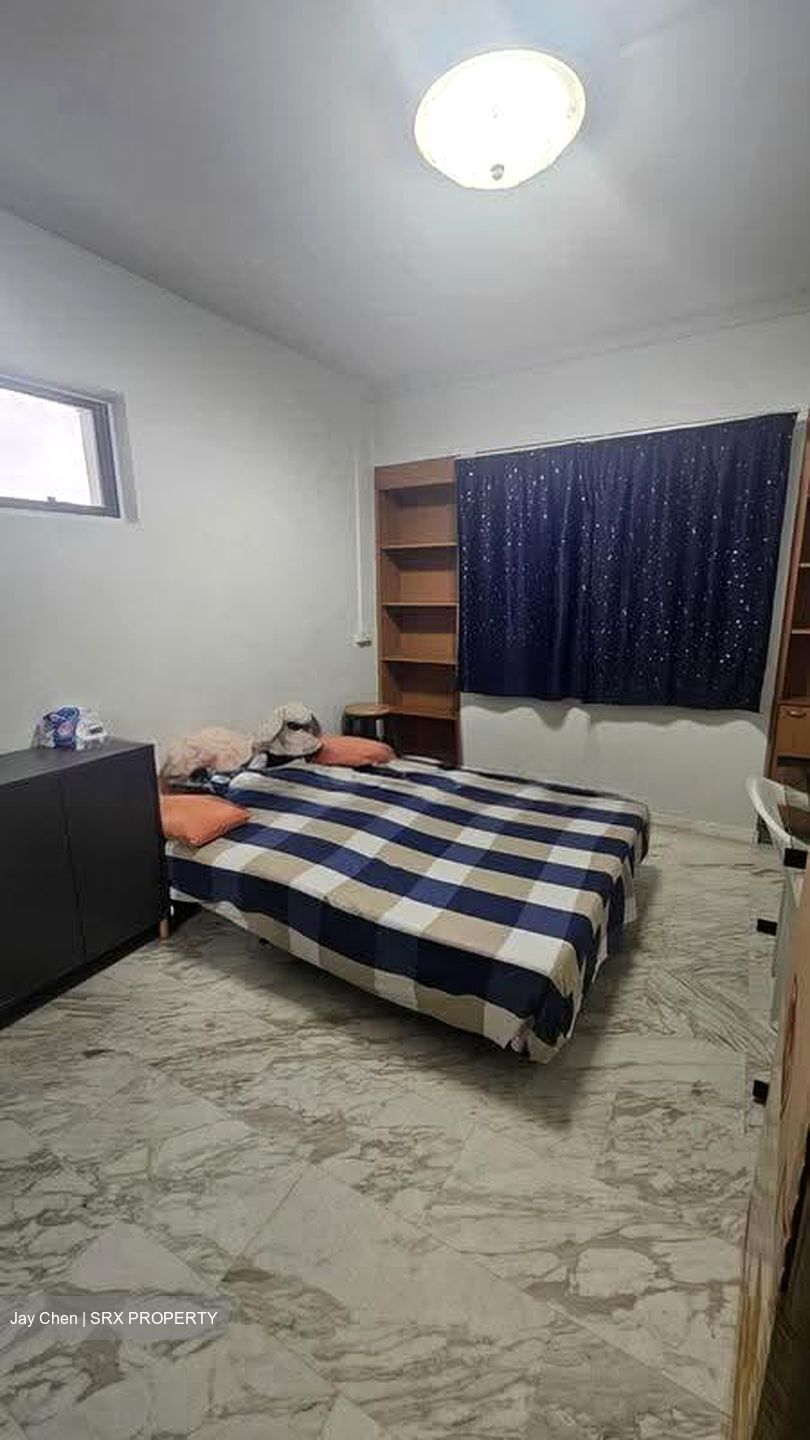 Blk 135 Rivervale Plains (Sengkang), HDB Executive #623485321